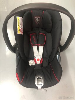 Cybex Cloud Z I-size Ferrari - Victory Black + Cybex Base Z - 2