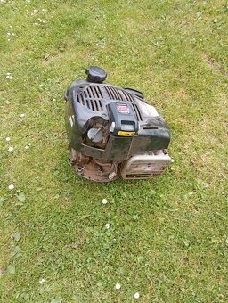Motor BRIGGS STRATTON 675 Instart - 2