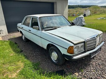 Mercedes w123 200D na dily - 2