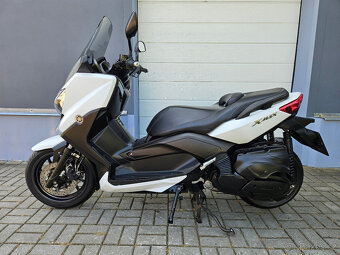 Yamaha X-Max 400 - 2