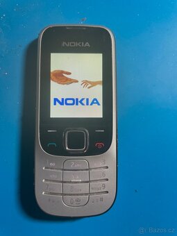 Nokia 2330c-2 - 2