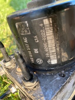 Řídící jednotka pumpa ABS 1K0614517AC - 2