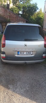 807 HDI 2004 - 2