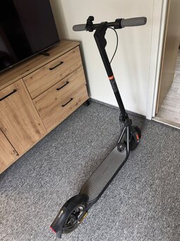 Segway Ninebot kickscooter f25e - 2