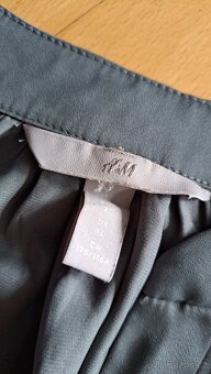Lehoučké šedé šaty H&M,vel.L/XL - 2