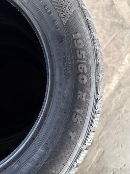 Pneu 195/60 R15 Zimní - 2