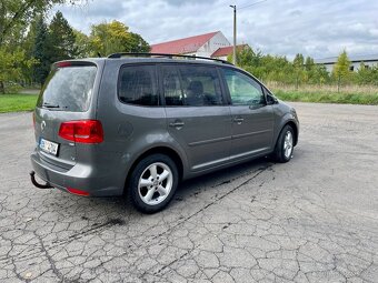 Volkswagen Touran 1.4 TSI, r. 2011, 103 kW – výborný stav - 2