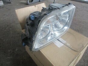 Přední světlomety Actros MP3 - 2