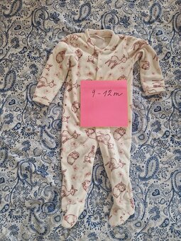 Balík oblečení pro holčičku do 1 roku - 2