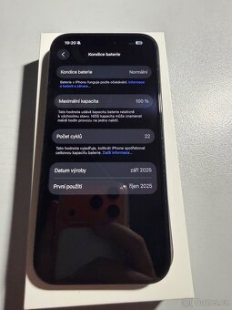 iPhone 15 128GB černý - 2