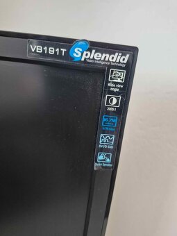 ASUS VB191T – 19" LCD monitor, DVI/D-Sub, vestavěné reprodu - 2