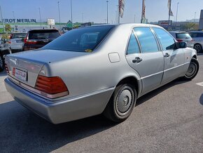 MERCEDES-BENZ 300 SE - 2