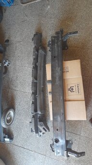 Hyundai Tucson (2017) - náhradní díly - 2