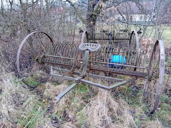 obracecka a pohrabovacka - 2