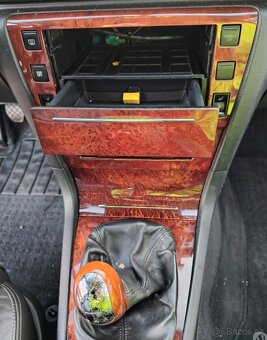 prodám dřevodekor do Škody Superb 1 - 2