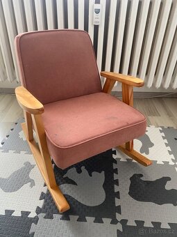 Dřevěné houpací křeslo - 2