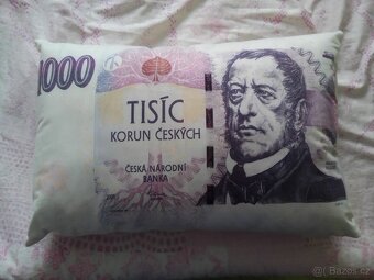 Polštář 1000 Kč 60 x 35 cm  - nový - 2