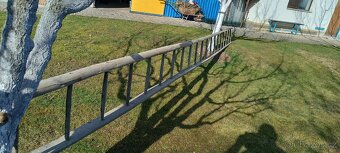 Dřevěný žebřík - 2