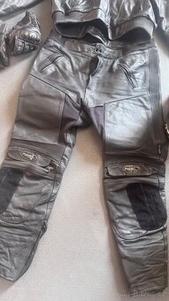 Kožený komplet - 2