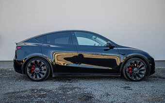 Tesla Model Y PERFORMANCE Dual Motor Odpočet DPH - 2