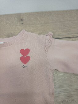 Mikina se srdíčky 104 HM - 2