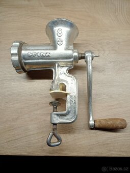 Mlýnek na maso - 2
