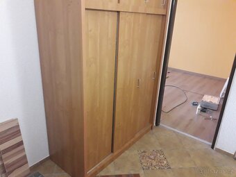 Šoupací skříň, skříň s posuvnými dveřmi - Olše - 2