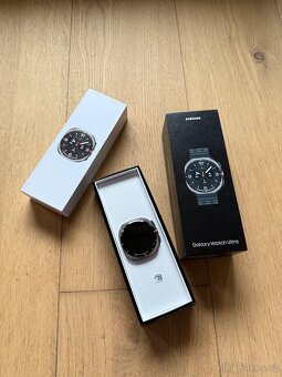 Samsung Galaxy Watch Ultra stříbrný titan - 2