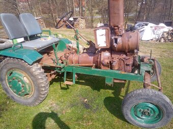 traktor motor slavia - 2