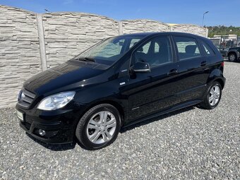 Mercedes-Benz Třídy B B 180i 115PS EXCLUSIVE TOP 1A - 2