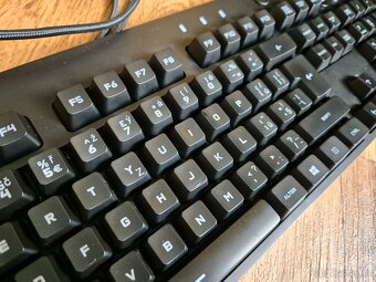 Mechanická klávesnice Logitech G810 Orion Spectrum - 2