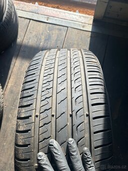 Sada pneumatik 235/45 R18 98Y Barum - letní - 2