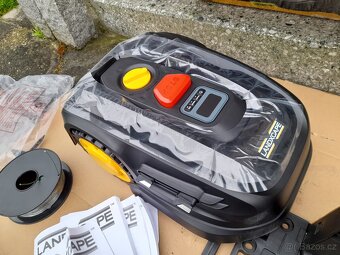 Robotická sekačka Landxcape 300m2 - 2