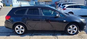 Opel Astra J 1,7 CDTI - 2