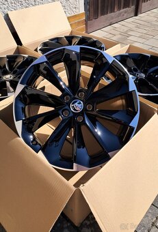 Nová alu Škoda SUPERNOVA 19" černé - 2
