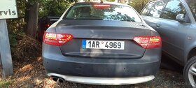 Audi a5 coupe dily z celeho vozu 2.0 tfsi zadni led - 2
