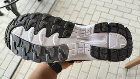 Boty sportovní délka stélky 31,5 cm - 2