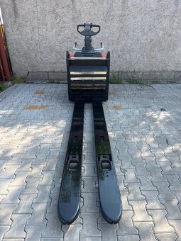 Elektrický paletový vozík Toyota - 2