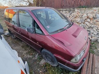 Peugeot 806 - 2