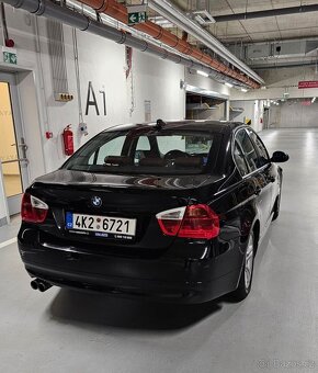 BMW 3 Series 2008 325i E90 - 2
