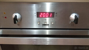 Horkovzdušná trouba Zanussi - 2