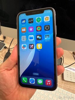 Apple iPhone 11 128GB Fialový 91% Záruka - 2