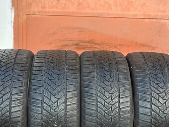 Zimní Dunlop 225/45/17 - 2