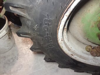 Kola 14,9-28 Zetor 50 super - 2