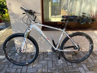 Horské kolo MRX RACELITE 26”, velikost rámu 18” - 2