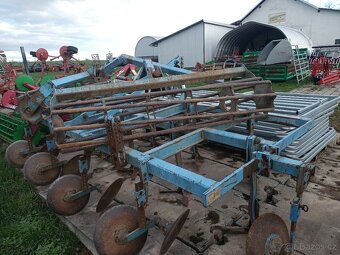 Radličkový podmítač LEMKEN - 2