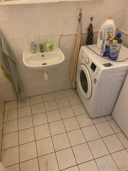 pokoj pro 1- 2 osoby studenty Brno ul. Spolková - 2