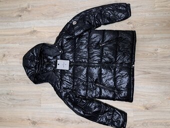 Moncler bunda vel.L - 2