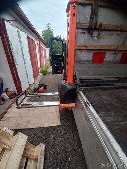 Vysokozdvižný samonakládací vozík s el. zdvihem - 2