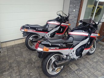 2x Kawasaki ZX10 tomcat - 2